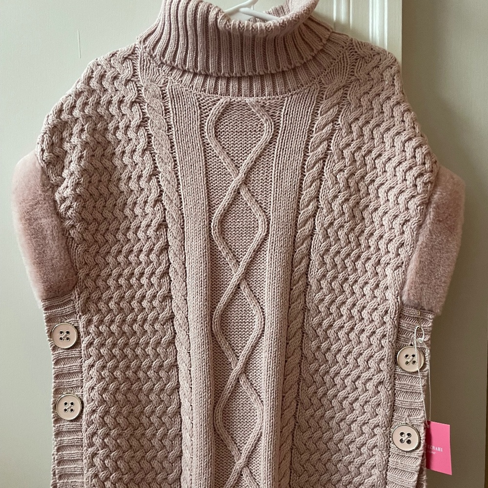 Isaac Mizrahi girls sweater with metallic detail.